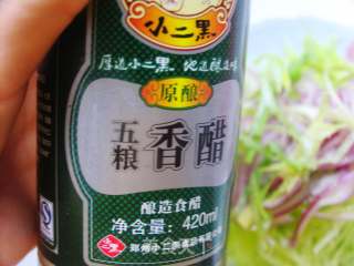 凉拌莴笋的做法步骤：7