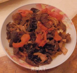 木耳炒肉丝的做法步骤：6