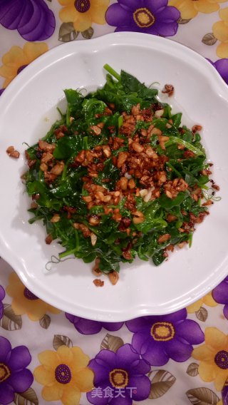 金蒜豆苗的做法