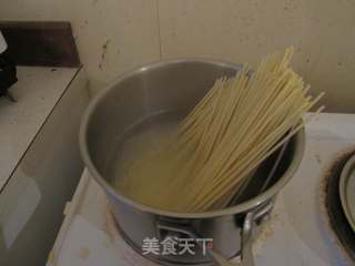 【榨菜肉丝面】吃不腻的面条的做法步骤：4