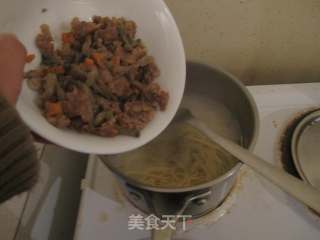 【榨菜肉丝面】吃不腻的面条的做法步骤：7
