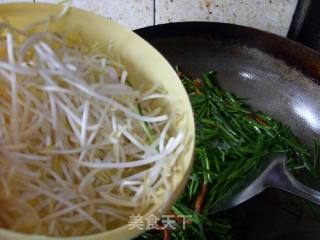 清爽小炒--------------韭菜豆芽炒粉丝的做法步骤：8