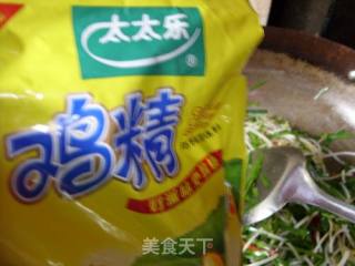 清爽小炒--------------韭菜豆芽炒粉丝的做法步骤：10