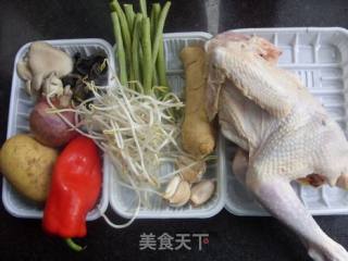 改良版砂锅鸡的做法步骤：1