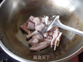 清爽鲜美-------------------萝卜鸡汤的做法步骤：4