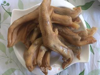 健康家常泡鸭爪的做法