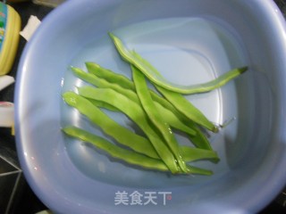 排骨炖豆角的做法步骤：2
