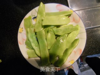 排骨炖豆角的做法步骤：4