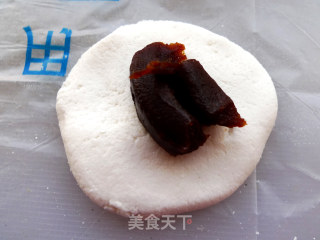 芝麻豆沙江米饼的做法步骤：3