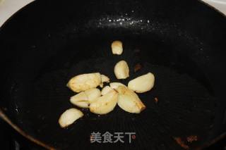 蒜烧深海鲈鱼的做法步骤：5