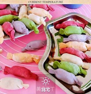多彩????糖果饺子的做法