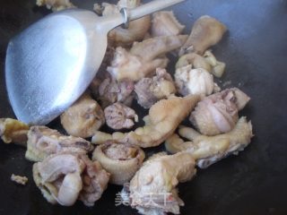 沙茶酱烧鸡肉的做法步骤：4