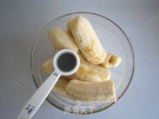 手工健康香蕉核桃包的做法步骤：4