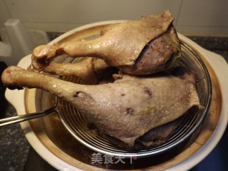 盐水鸭腿的做法步骤：7