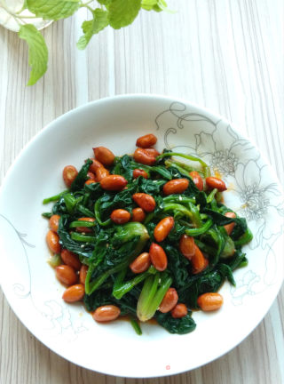 【四川】菠菜拌花生的做法