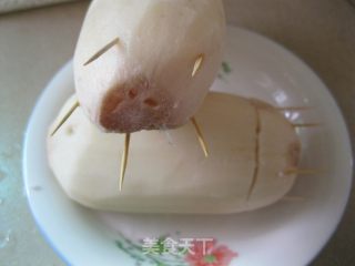 滋补的美味----红糖糯米藕的做法步骤：5