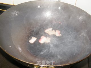 菜花炒肉片的做法步骤：3