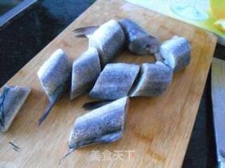 清炖针嘴鱼的做法步骤：2
