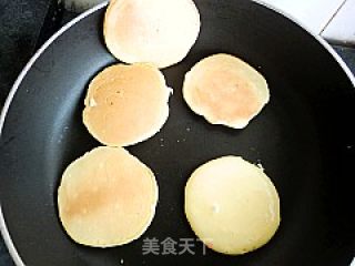 馋嘴小吃---铜锣烧的做法步骤：12