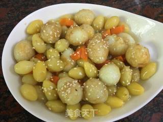 鹌鹑蛋滒烧白果的做法