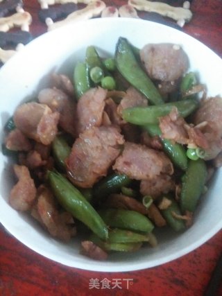荷兰豆炒腊肠的做法