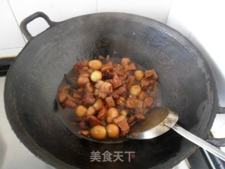 鹌鹑蛋红烧肉的做法步骤：11