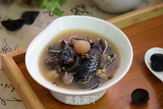 【广东】黑豆木耳乌鸡汤的做法