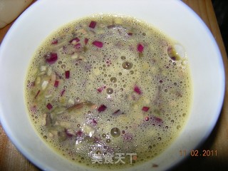 营养早餐——鸡蛋灌饼的做法步骤：7