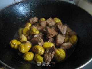 板栗烧肉的做法步骤：7