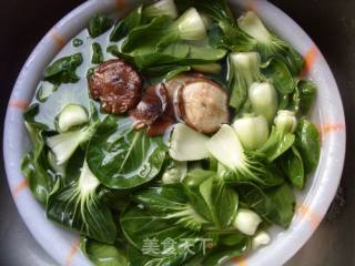 一咬一口汤汁儿----------------------五香豆腐泡的做法步骤：3