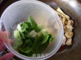 一咬一口汤汁儿----------------------五香豆腐泡的做法步骤：10