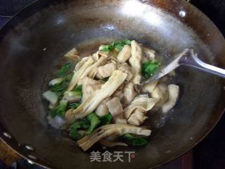 一咬一口汤汁儿----------------------五香豆腐泡的做法步骤：11