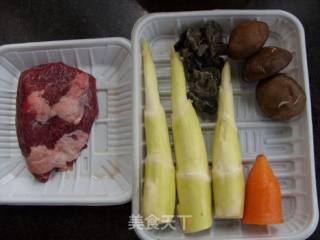 茭白牛肉丝的做法步骤：1
