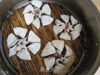 像花一样的馒头——【梅花馒头】的做法步骤：8