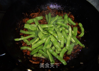 营养尽在一锅中---肉丝扁豆焖饭的做法步骤：7