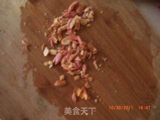 芹菜花生米的做法步骤：2