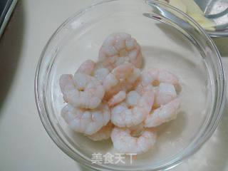 西芹百合炒虾球的做法步骤：5
