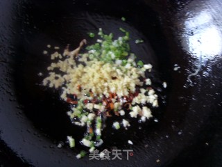 鱼香爆蛋的做法步骤：4
