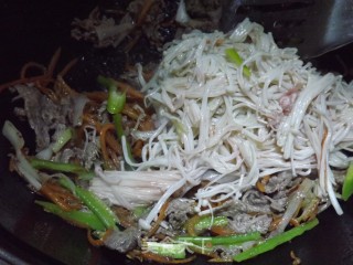 金针肥牛（肥牛金针菇）的做法步骤：5