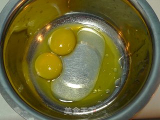 纸杯戚风蛋糕的做法步骤：2