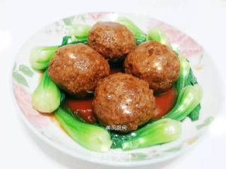 【广东】鸿运当头《红烧狮子头》的做法