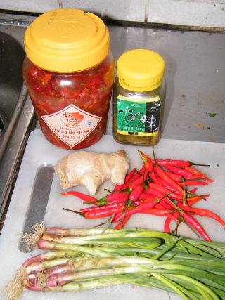 极品剁椒鱼头的做法步骤：3