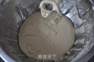 栗子奶油螺旋包的做法步骤：4