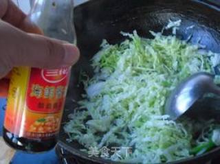白菜丝热汤面的做法步骤：5