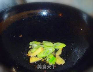 【山珍野味】野山菌吃法---松蘑烧排骨的做法步骤：8