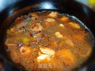 【山珍野味】野山菌吃法---松蘑烧排骨的做法步骤：15