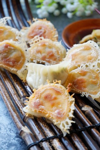 【天津】冰花生煎饺的做法