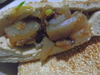 【开封】特色小吃－烧饼夹炒凉粉