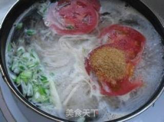 牛肉味热汤面的做法步骤：6