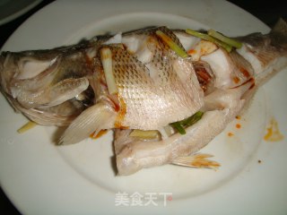 香辣鲈鱼的做法步骤：5
